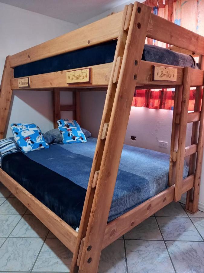 Hostal Pata De Perro كريل المظهر الخارجي الصورة