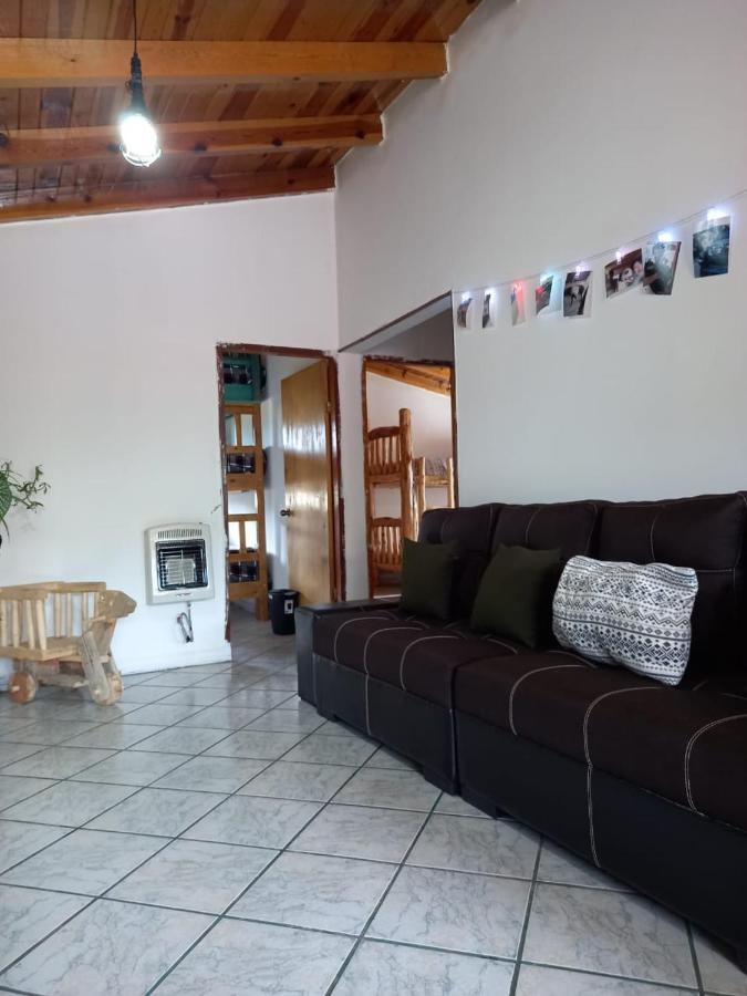 Hostal Pata De Perro كريل المظهر الخارجي الصورة
