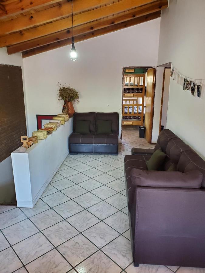 Hostal Pata De Perro كريل المظهر الخارجي الصورة