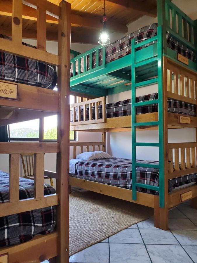 Hostal Pata De Perro كريل المظهر الخارجي الصورة
